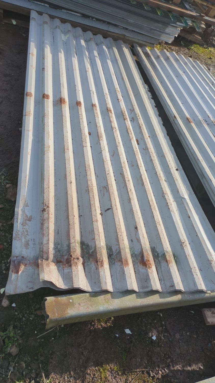 Corrugated 1020 x 3050 40mm pitch 135mm p2p