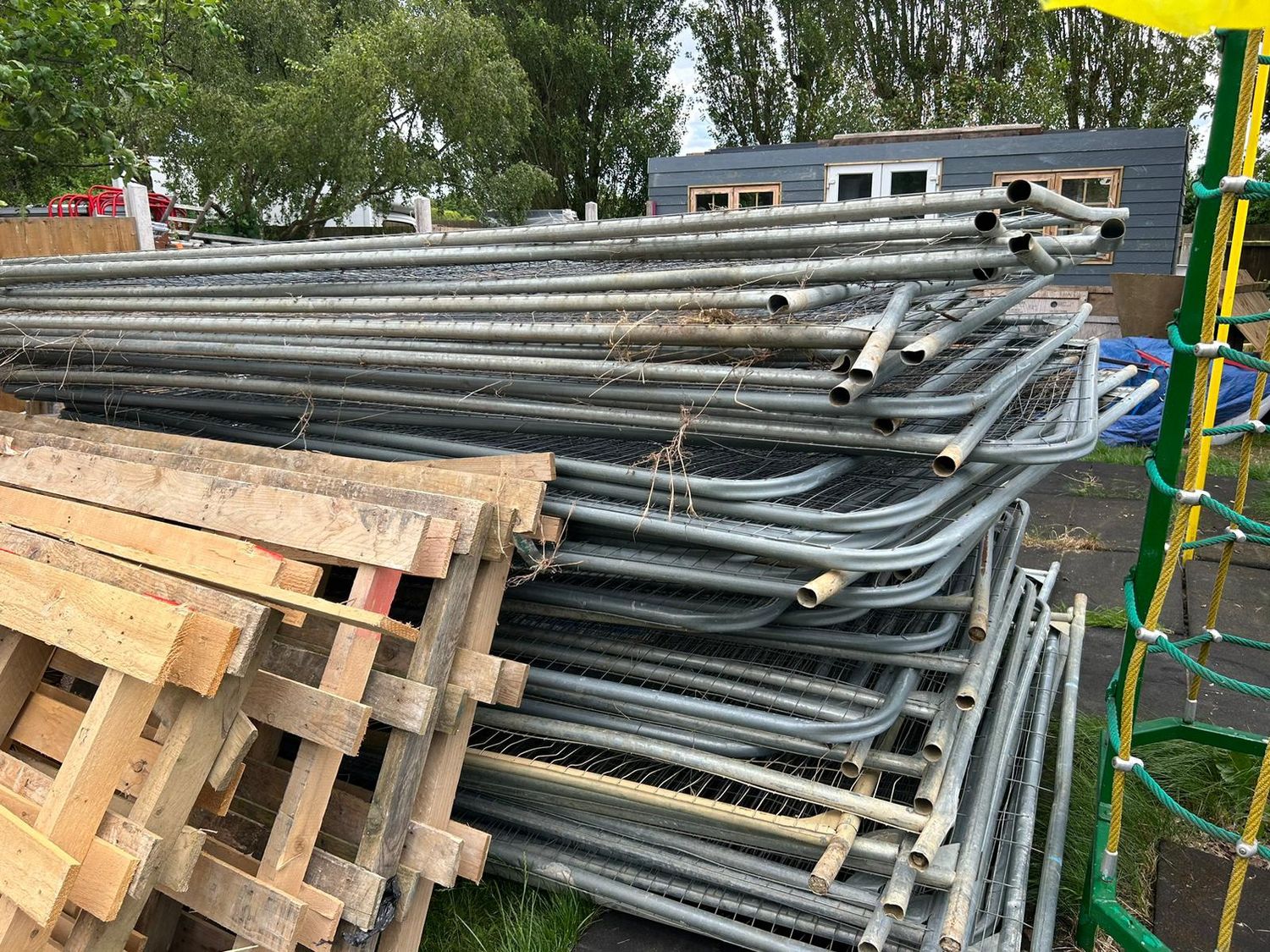 Heras Fencing Set - Grade B