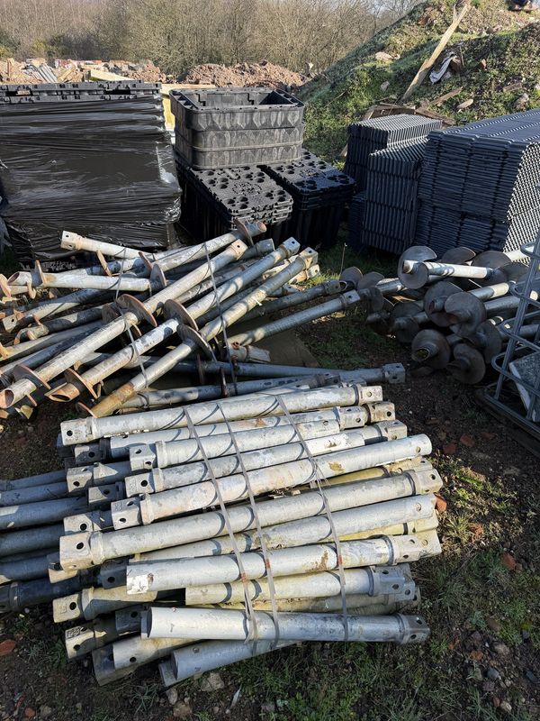 Steel galvanised screw piles
