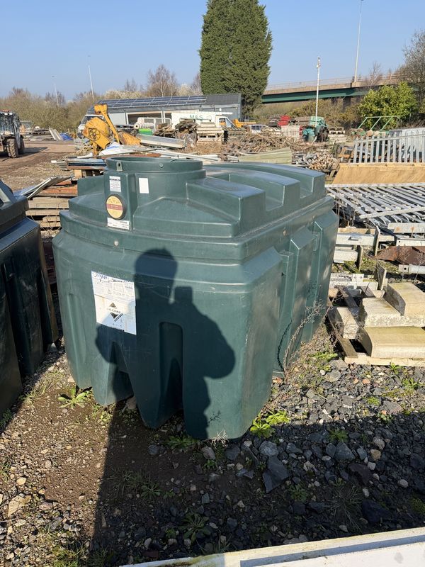 1300 Litre Bunded Oil Tank1