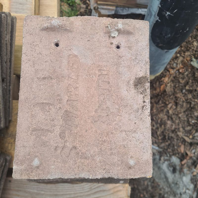 Sandtoff Roof Tiles 20.5 x 17cm