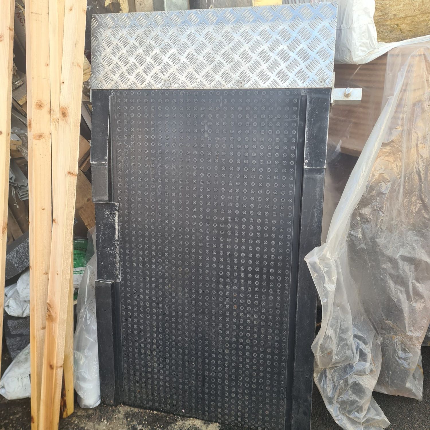 Industrial Heavy Duty Run On Ramp 8100 1470mm