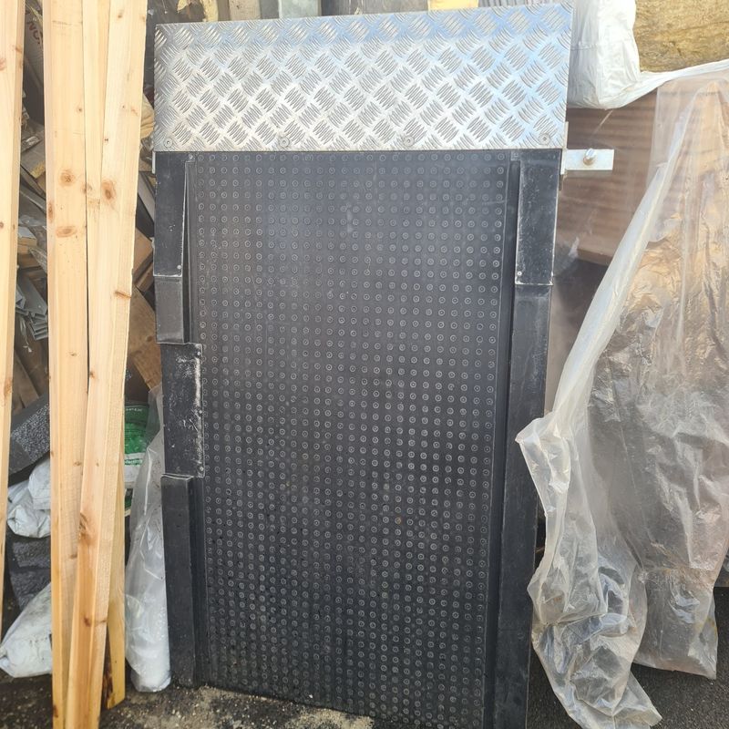 Industrial Heavy Duty Run On Ramp 8100 1470mm