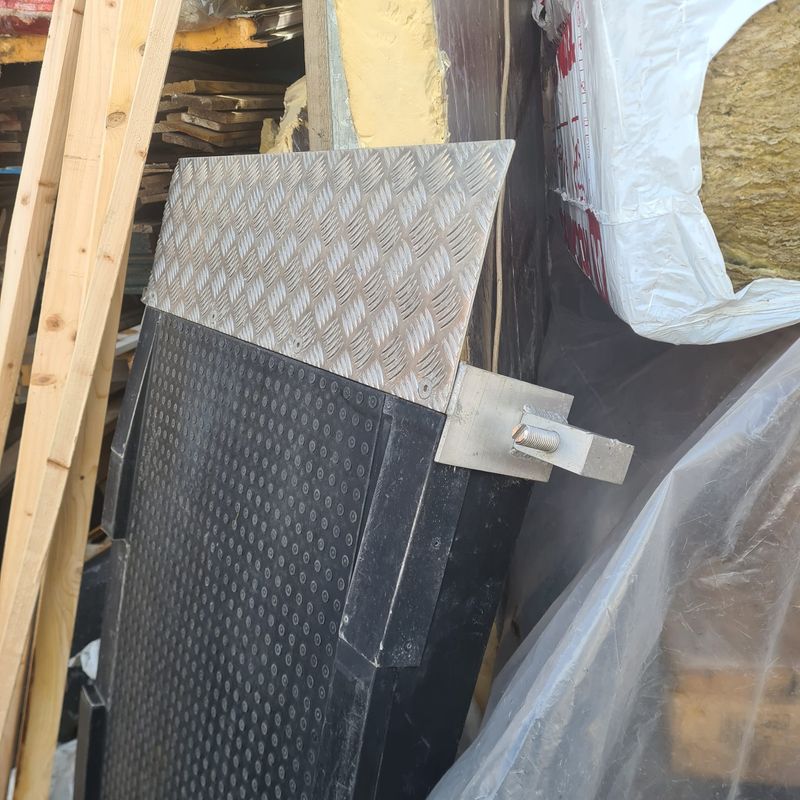 Industrial Heavy Duty Run On Ramp 8100 1470mm
