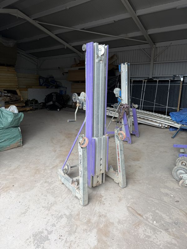 Genie Lift (2010)