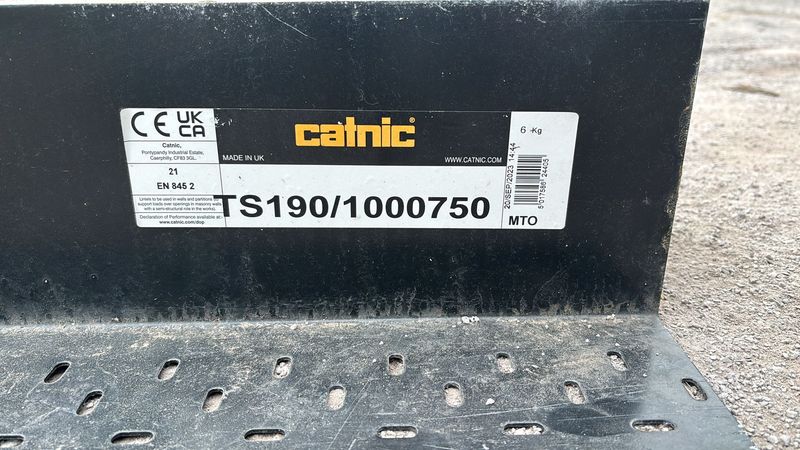 TS190/1000/ 750mm Lintel