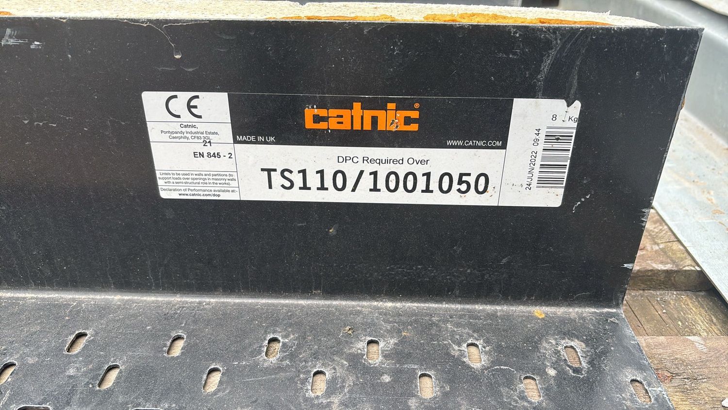 TS110/100/ 1050mm Lintel