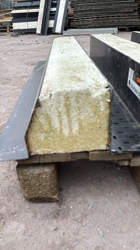 TS190/100/ 1200mm Lintel