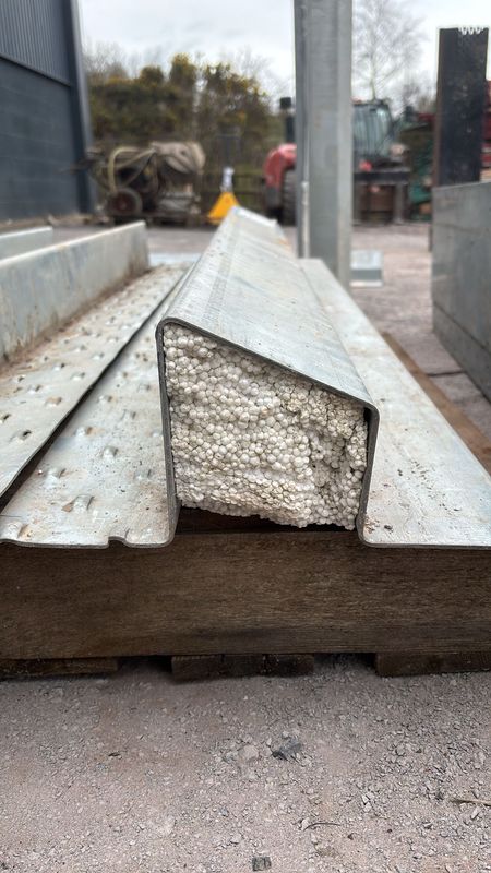 HD/K-110/ 1350mm Lintel