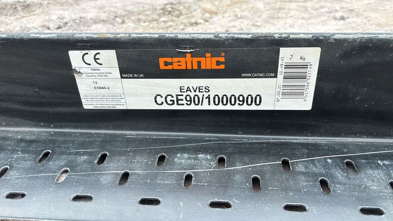 CGE90/100/ 900mm Lintel