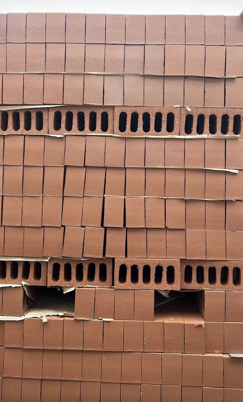 Ibstock Smooth Red Bricks (Pack of 552)