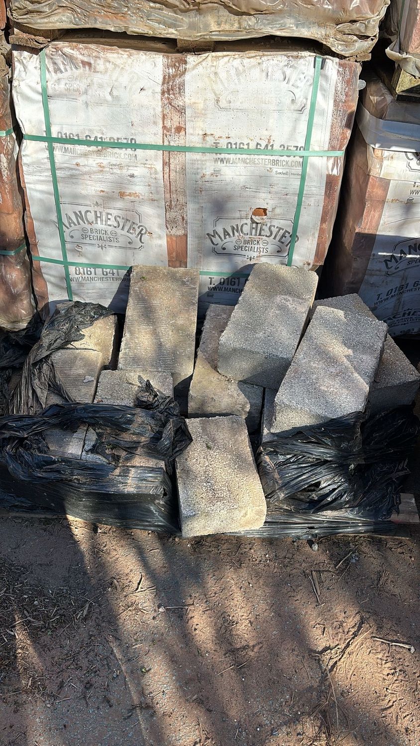 Concrete Brick (43 x 21)