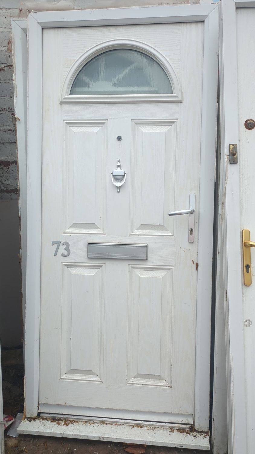 White Composite Door (920 x 2050)
