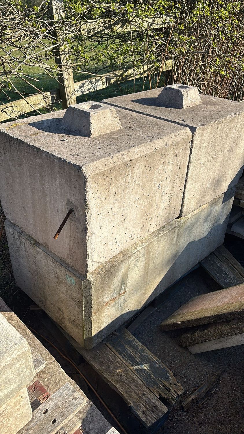 Concrete Barriers (600x600)