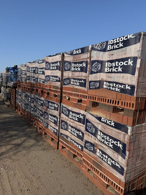 Ibstock Aston Red Mixed (552 Per Pack)