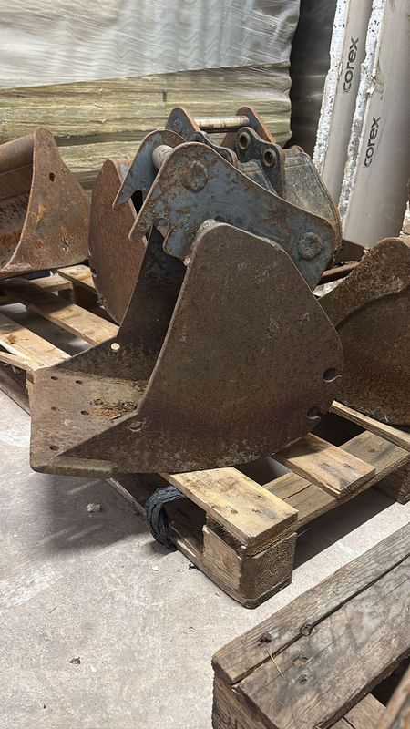 Digger Bucket (27.5mm x 45mm)
