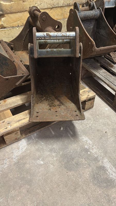 Digger Bucket (27.5mm x 45mm)