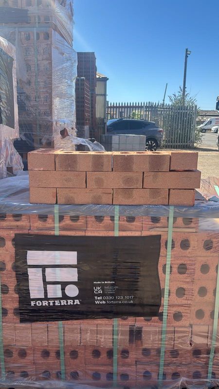 Forterra Village Oatmeal Buff Multi Facing Brick (Pack of 495)