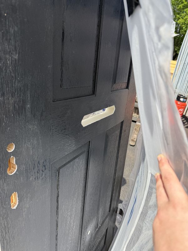 Composite Door (2015 x 915)