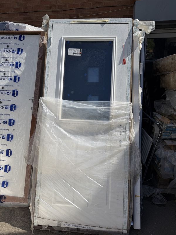 Composite Door (950 x 2090)