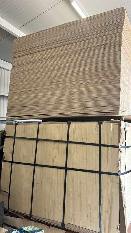 White Hardwood Plywood 9mm Class 2 2440 x 1220 EN314-2 EN636-2