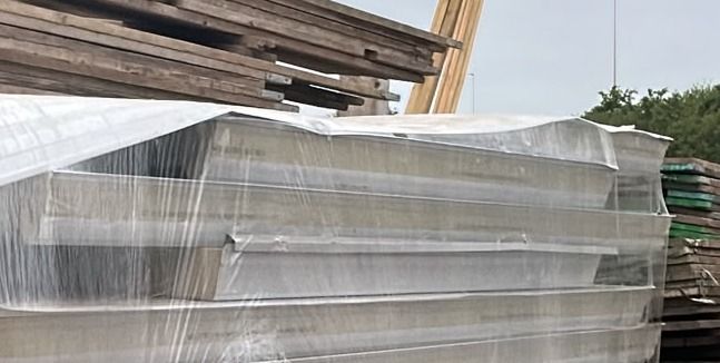 Insulated Corrugated Panel (2.6m x 1m x 150mm )