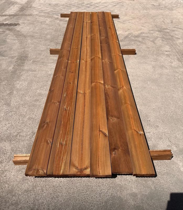 Redwood Decking Plank 118mm 5.4mt
