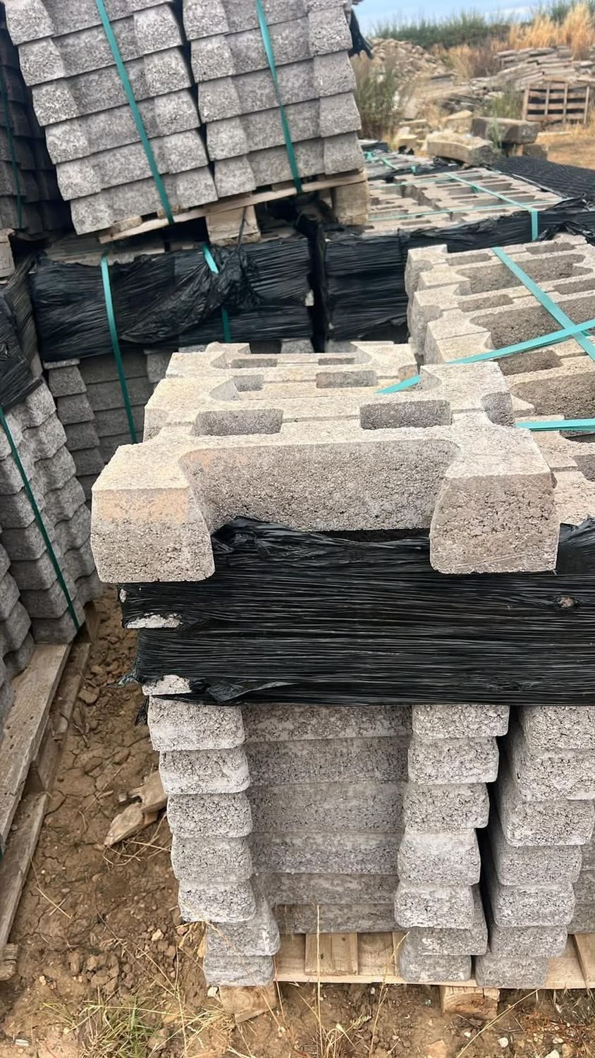 Concrete Grass Grid Blocks (Pack of 64) 6.81m2