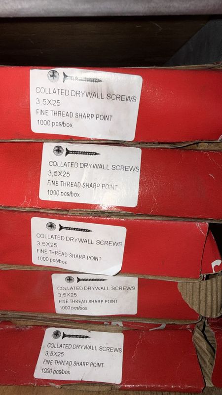 Collated Drywall Screws 3.5 x 25 fine thread sharp point