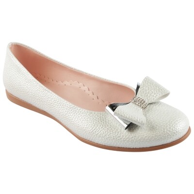 B10340INC / 9073 SHOE SILVER SHIMMER SLIP ON DOUBLE BOW RSTONE TRI B10340INC / 9073 SHOE SILVER SHIMMER SLIP ON DOUBLE BOW RSTONE TRI