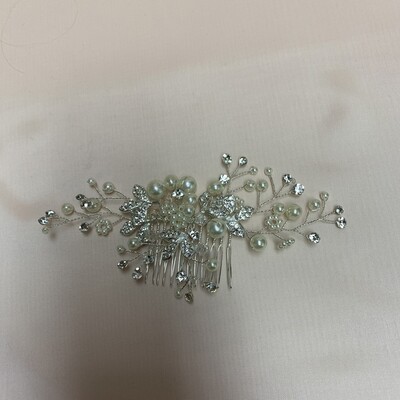 F10037ZER / 0 HAIR COMB LARGE PEARLS SILVER & RHINESTONES LEAVES