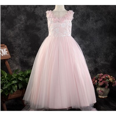 Z10683DAL / 2043 GOWN PINK WITH TAIL PEARL STRINGS ROSES APPLIQUE & EMBROIDERY
