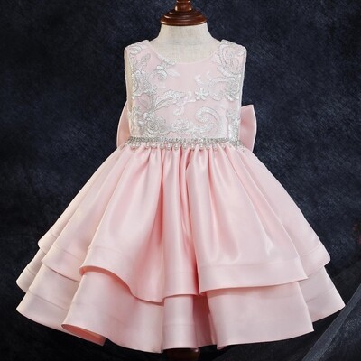 Z10682DAL / 1058 DRESS BLUSH SILVER EMBROIDERED OPEN BACK BOW PEARL & RHINESTONE