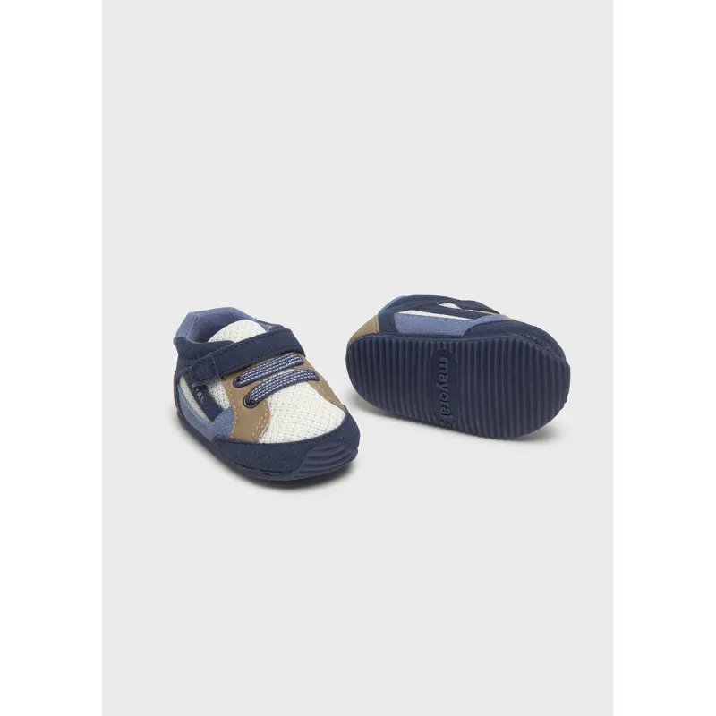 BLUE SNEAKERS WHITE & BROWN TRIM / 9786-032
