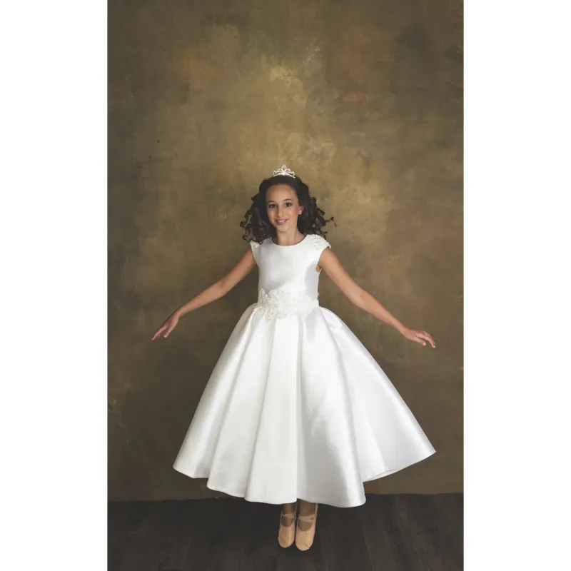GOWN OFFWHITE TAFFETTA PEARL LACE TRIM WAIST & SHOULDERS PLEATED / D20621