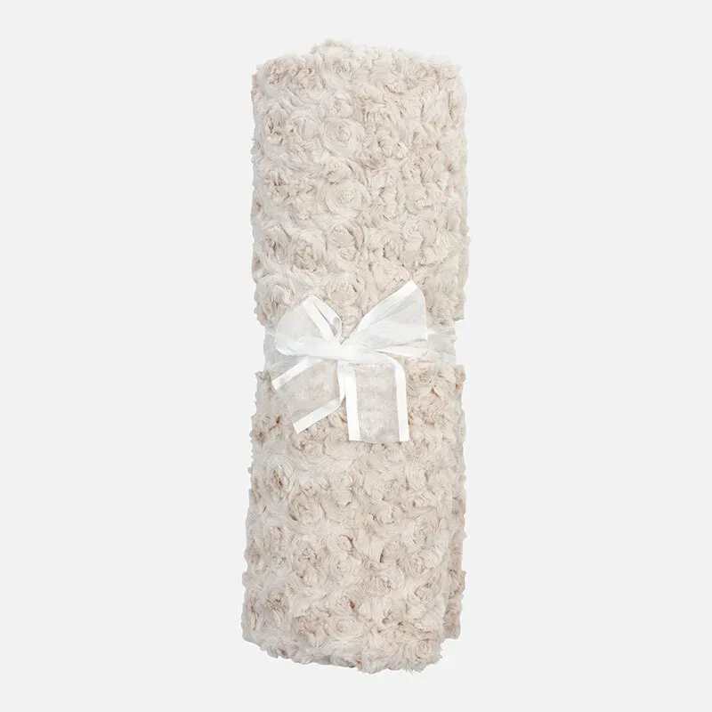 FUR BLANKET BEIGE RAISED PATT