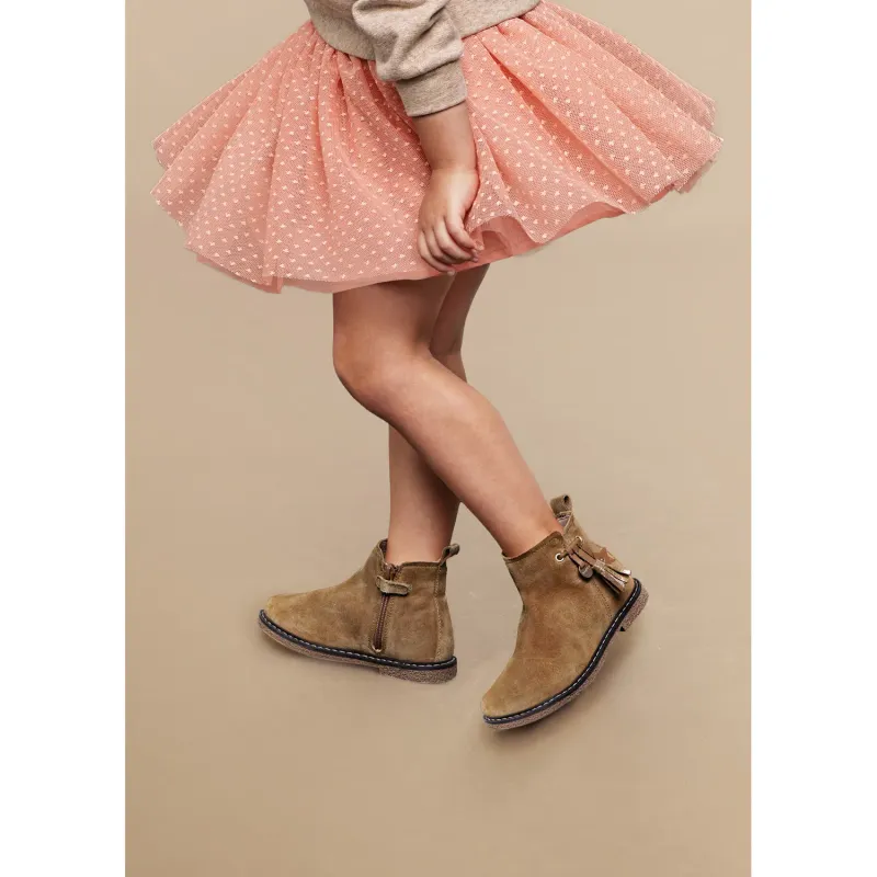 1 / 2 BOOT TAUPE SUEDE ZIP CLOSURE / 44382-025