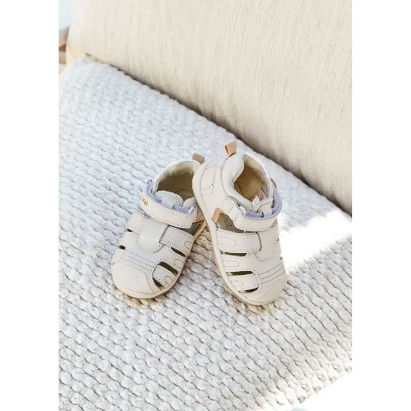 SANDAL WHITE CLOSED BACK / 41470-056