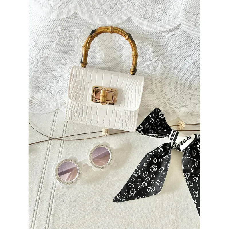 WHITE JELLY PURSE BAMBOO HANDLE / PS-JL0712