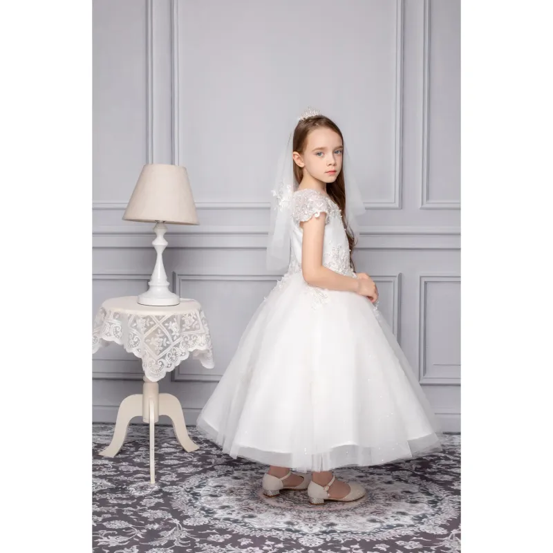 GOWN OFF WHITE & SILVER EMBROIDERED BODICE & SKIRT CAP SLEEVE / Z23129