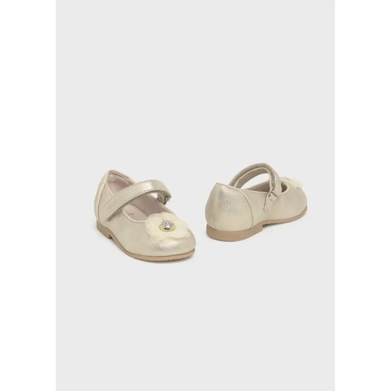 GOLD SHIMMER MARY JANE SHOE FLOWER APPLIQUE / 41624-054