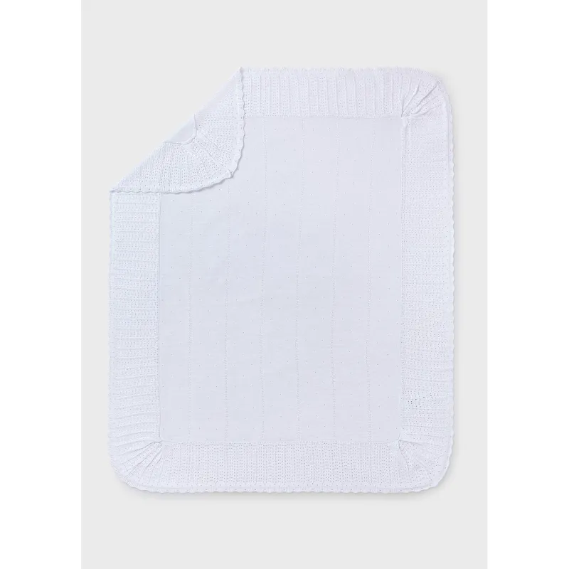 WHITE KNIT BLANKET CUTOUT EDGE TRIM / 9853-036