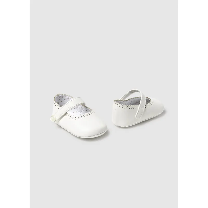 CREAM MARY JANE SHOE LACE CUTOUT EDGE TRIM / 9903-018
