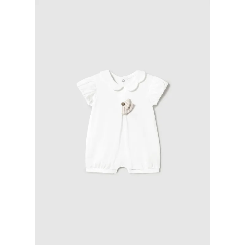 WHITE SHORT ROMPER BEIGE STRIPE APPLIQUE / 1752-058A