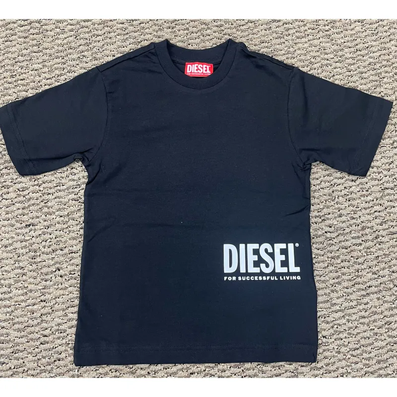 BLACK TSHIRT SHORT SLEEVE WHITE DSL LOGO / J02283-K900