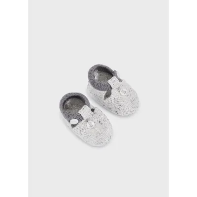 KNIT BOOTIES LIGHT & DARK GREY BUTTON TRIM / 9505