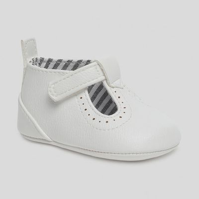 SHOE WHITE FAUX LEATHER / 9392
