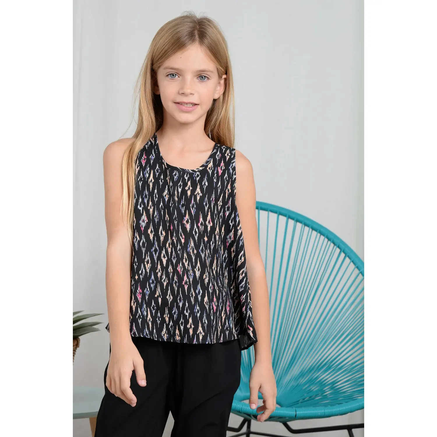 TOP BLACK BATIK PRINT SLEEVELESS / R1574