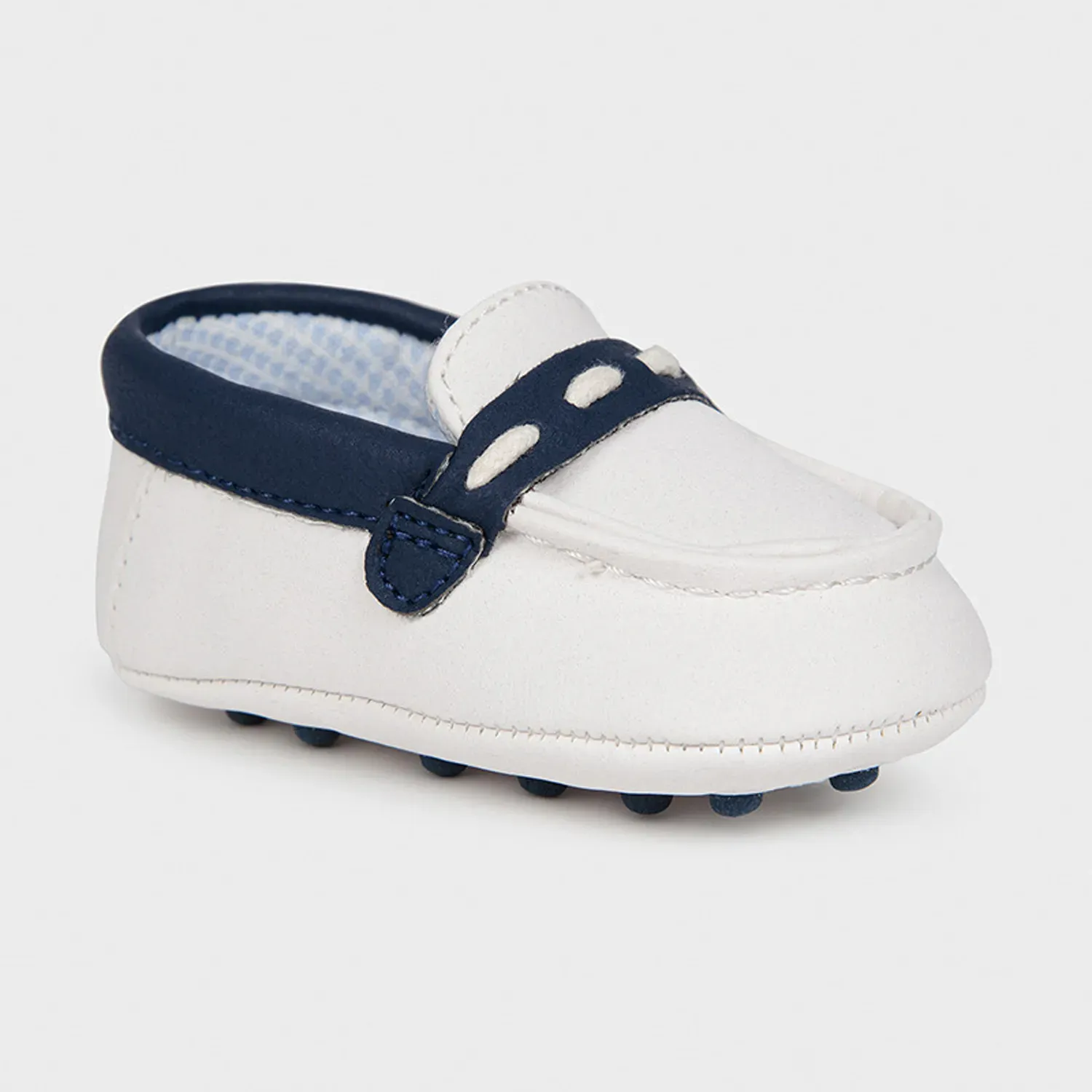 SHOE SLIP ON MOCCASINS WHITE NAVY TRIM / 9394