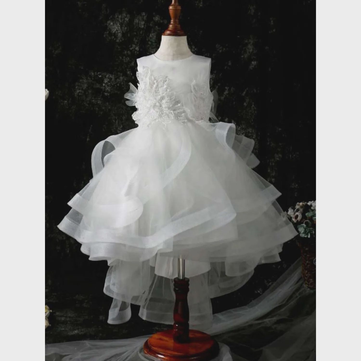 GOWN OFF WHITE HIGH LOW LACE PEARL & SEQUIN APPLIQUE TULLE LAYERS / D20454-1